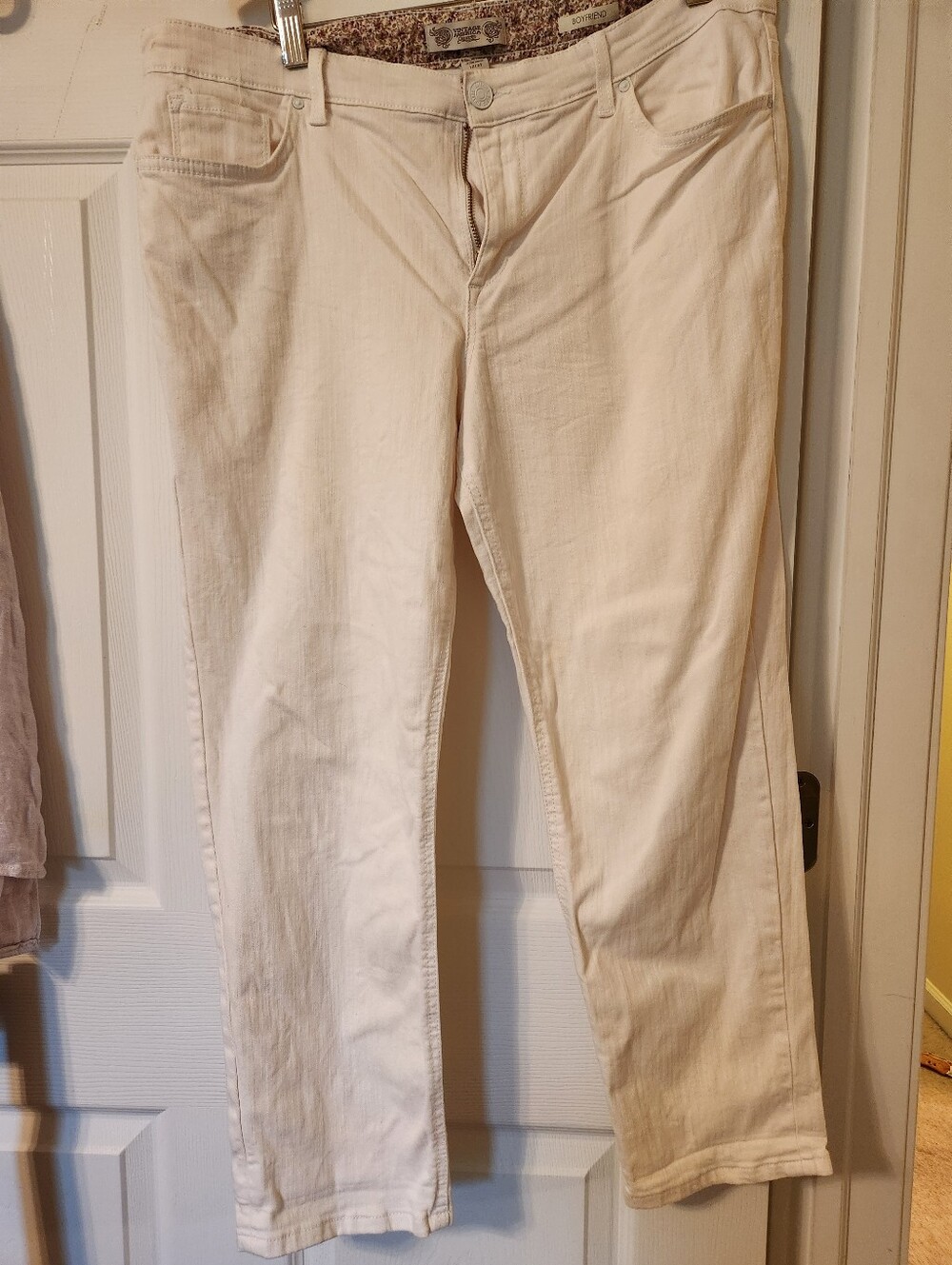 Vintage America Women's Cream capri, Sz 12